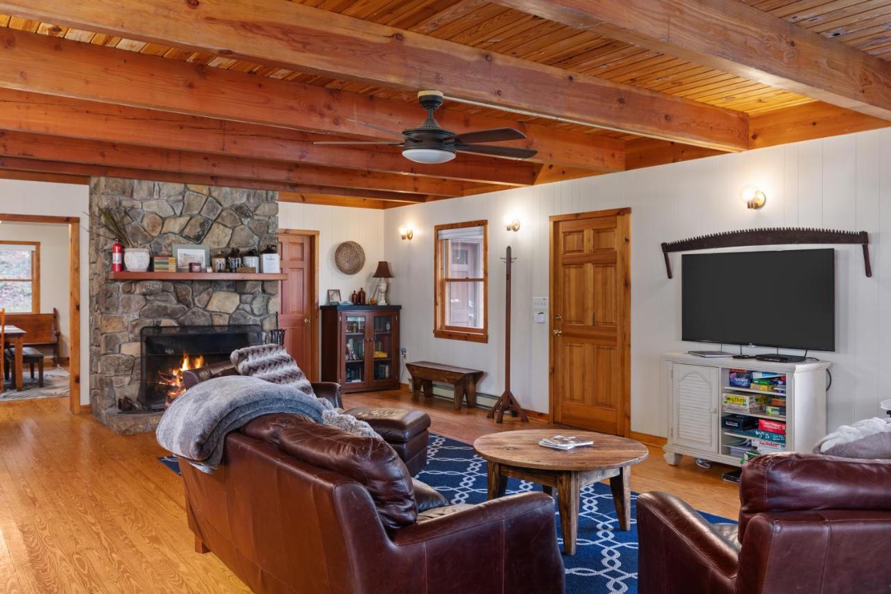 Sleepy Hollow 5Br Cabin - National Park 7 Min, Hot Tub, Fire Pit, Sleeps 12 Лурей Экстерьер фото